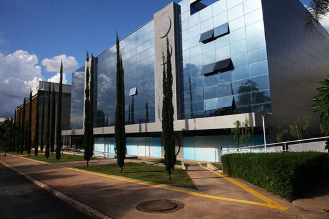 CNJ atende pedido da OAB e restabelece atendimento de advogados a presos no Amapá