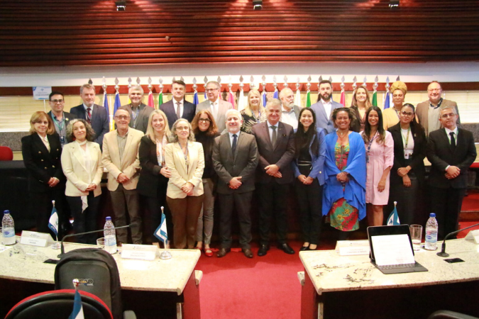 Fórum dos Conselhos Federais debate temas estratégicos em sua 120ª Reunião Plenária