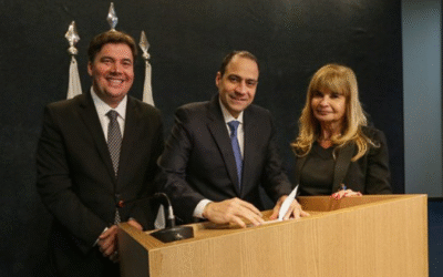 OAB firma novos termos e amplia integração acadêmica da advocacia durante Conselho Pleno