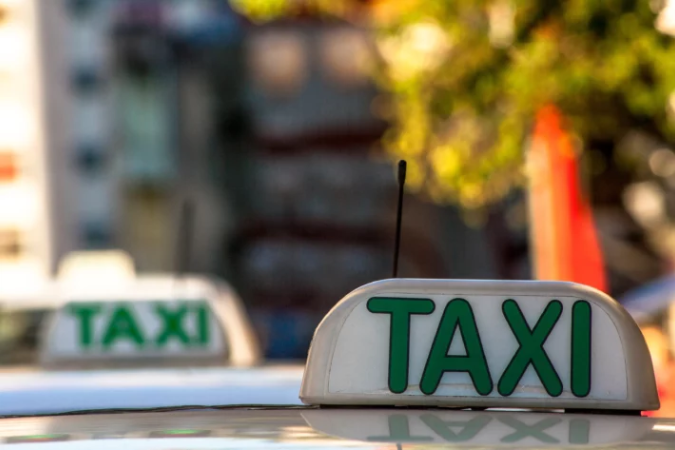 Isenção de IPI na compra de carro por taxista não exige exercício anterior da atividade