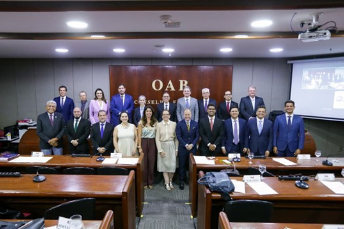 Órgão Especial do Conselho Federal da OAB analisa consultas e recursos em sessão ordinária