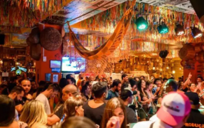 Carnaval impulsiona faturamento de bares e restaurantes com experiências criativas e programação temática