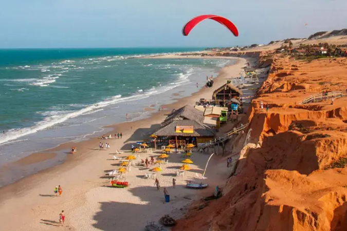 Pequenos negócios do turismo contribuem para recorde de contratações e receita