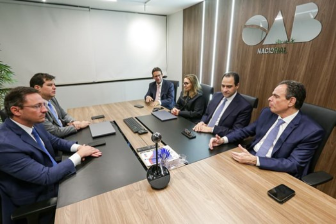 OAB Nacional e seccionais garantem no CNJ direito a sustentação oral da advocacia