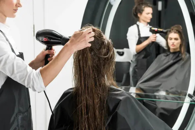 Lei Salão Parceiro: tudo o que donos e profissionais da beleza precisam saber