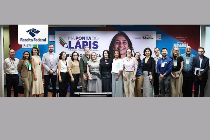 Receita Federal participa do Programa Na Ponta do Lápis e fortalece diálogo com redes de ensino