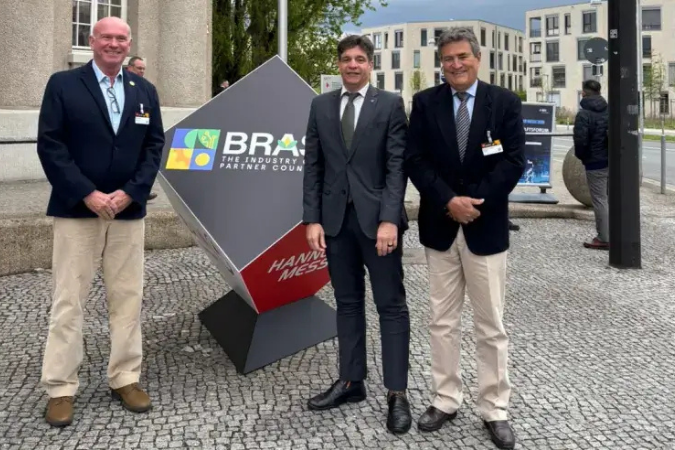 Com apoio do Sebrae, startups e MPE brasileiras ganham vitrine na maior feira industrial do mundo