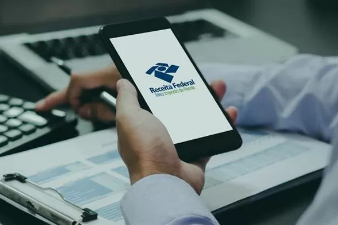 A RF publica “Perguntas e Respostas IRPF 2026” com orientações atualizadas aos contribuintes